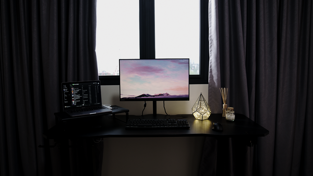 FINDING THE PERFECT GIFT