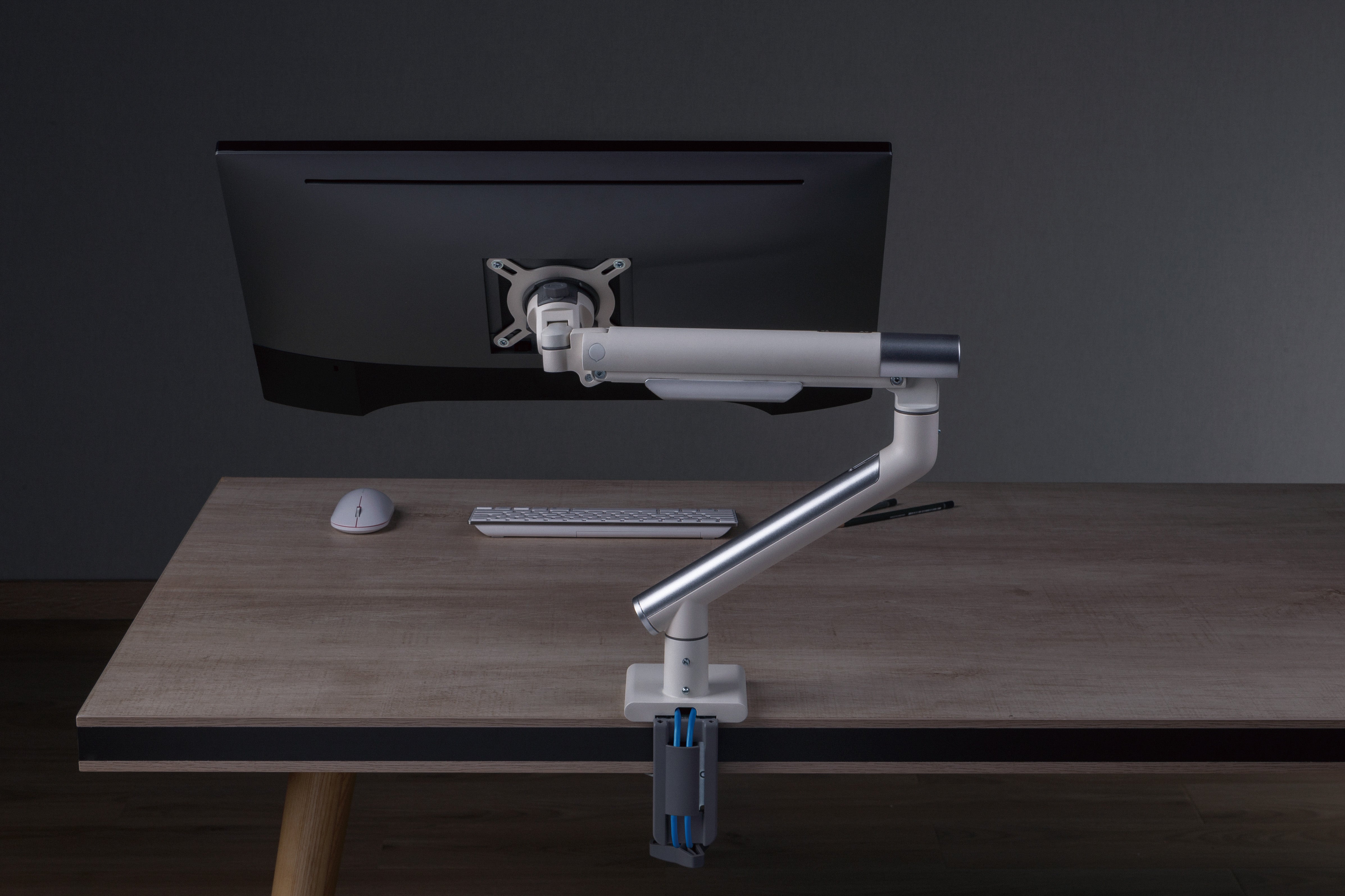 IErgo X Single Computer Monitor Arm Fits Monitor 34 Inch per arm