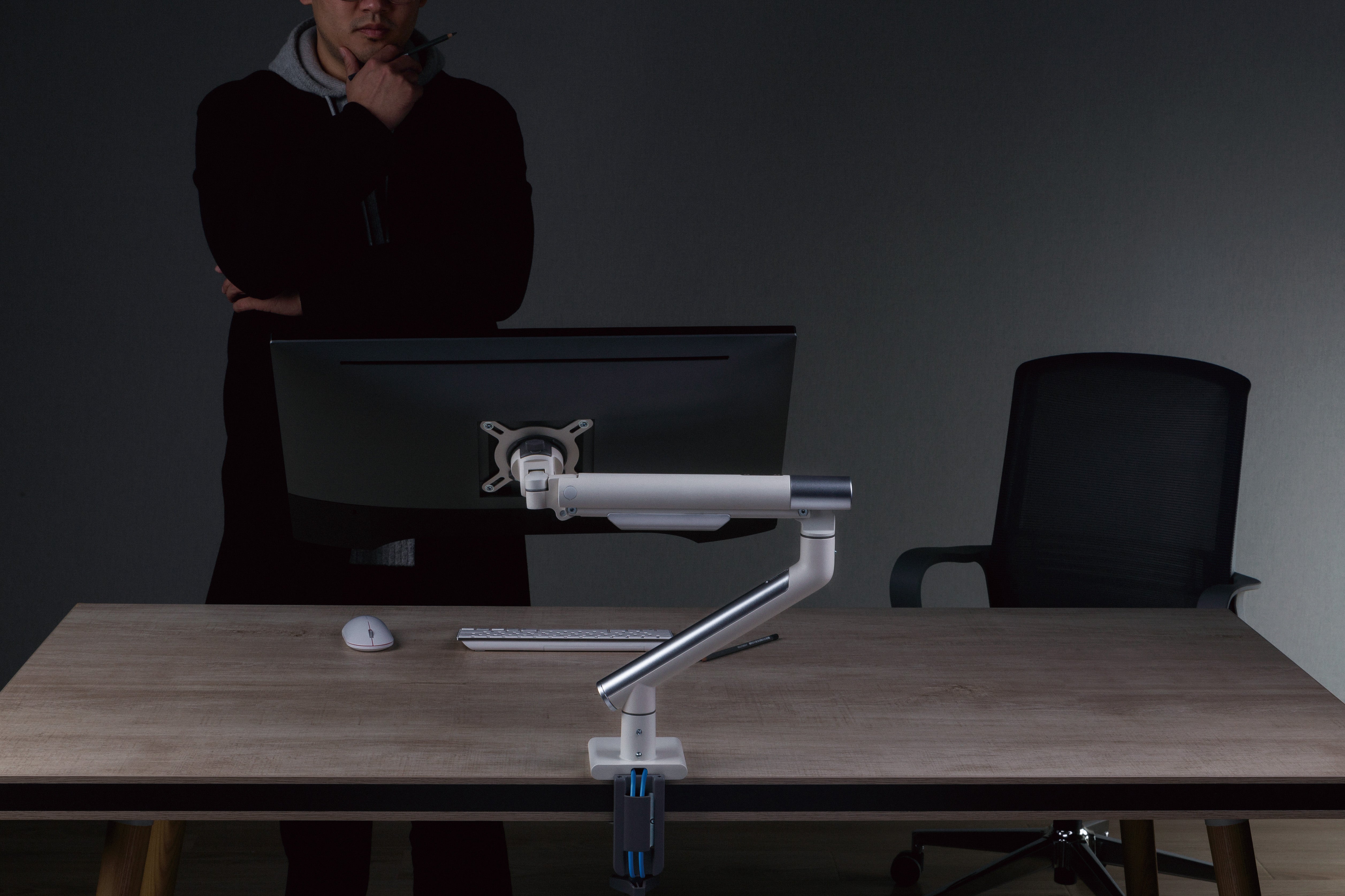 IErgo X Single Computer Monitor Arm Fits Monitor 34 Inch per arm